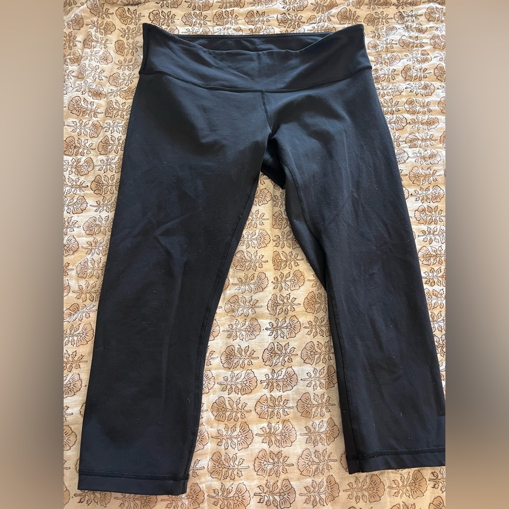 Lululemon Wunder Under Black Crop Leggings